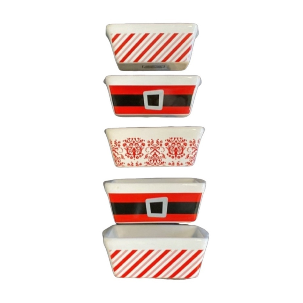 Celebrate It set of (5) small ceramic crocks. Holiday patterns. Adorable!